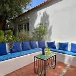 Olive Villa